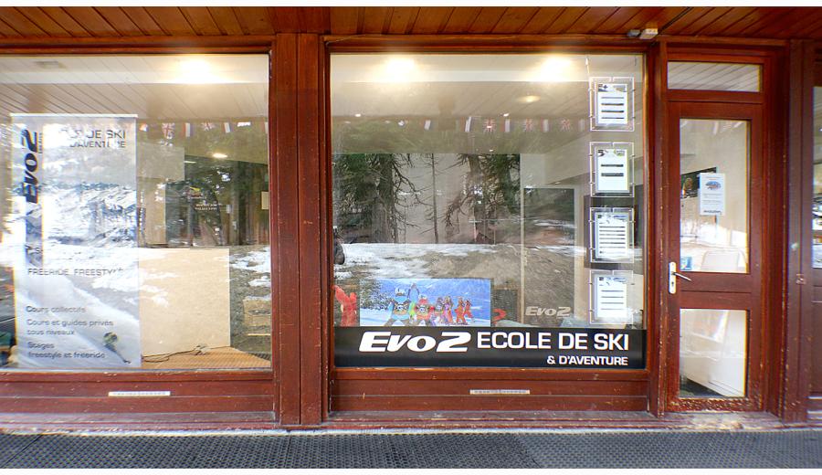 façade École de ski et d'Aventure - Evolution 2 Arc 2000