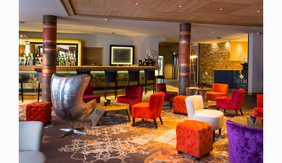 Lounge Bar Taj-I Mah HOTEL TAJ-I MAH